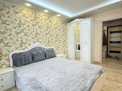 Квартира. Хмельницький, Річна вул.