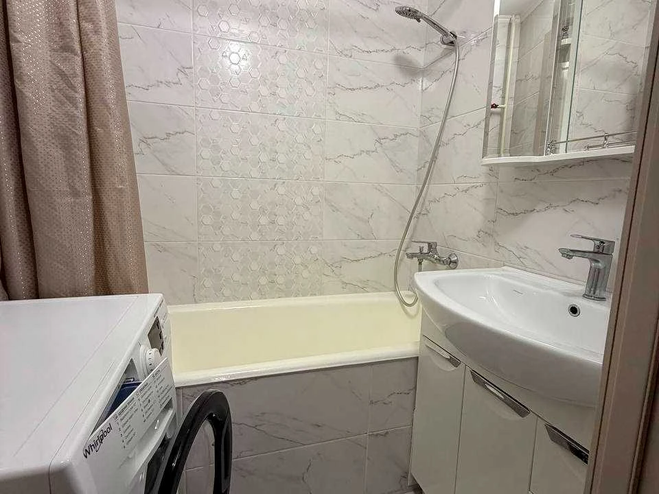 Квартира. Хмельницький, Річна вул.