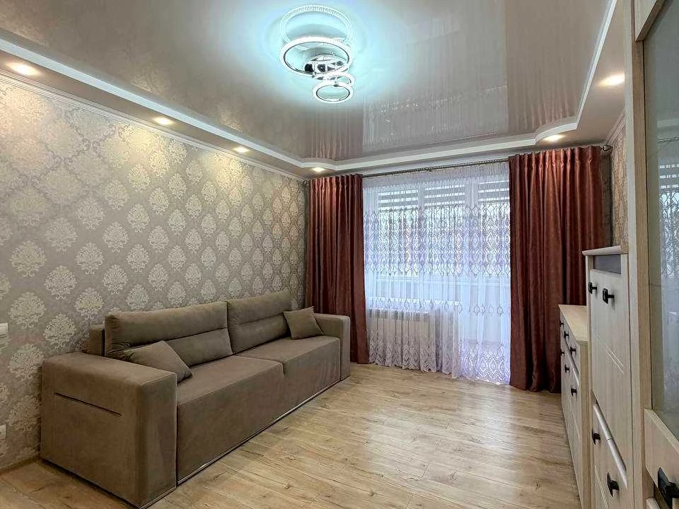 Квартира. Хмельницький, Річна вул.