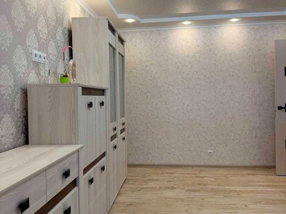 Квартира. Хмельницький, Річна вул.