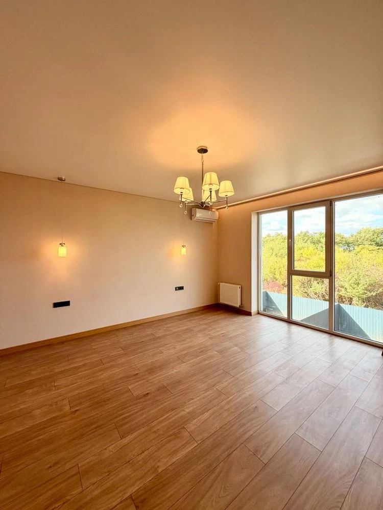 Продаж сучасного таунхауса 100 м²