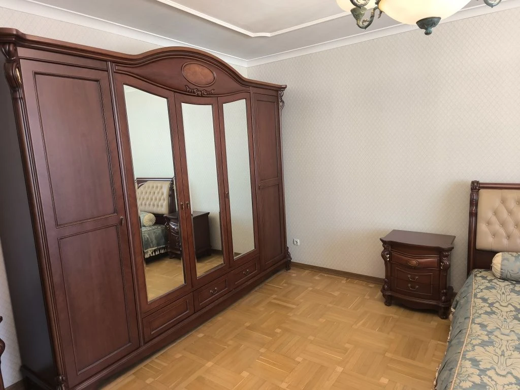 Продаж 2 к квартири Пчілки,Здолбунівська,Григоренко,Позняки