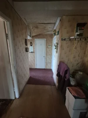 Внимание квартира под ремонт .2 ком.кв ул.Светлая
