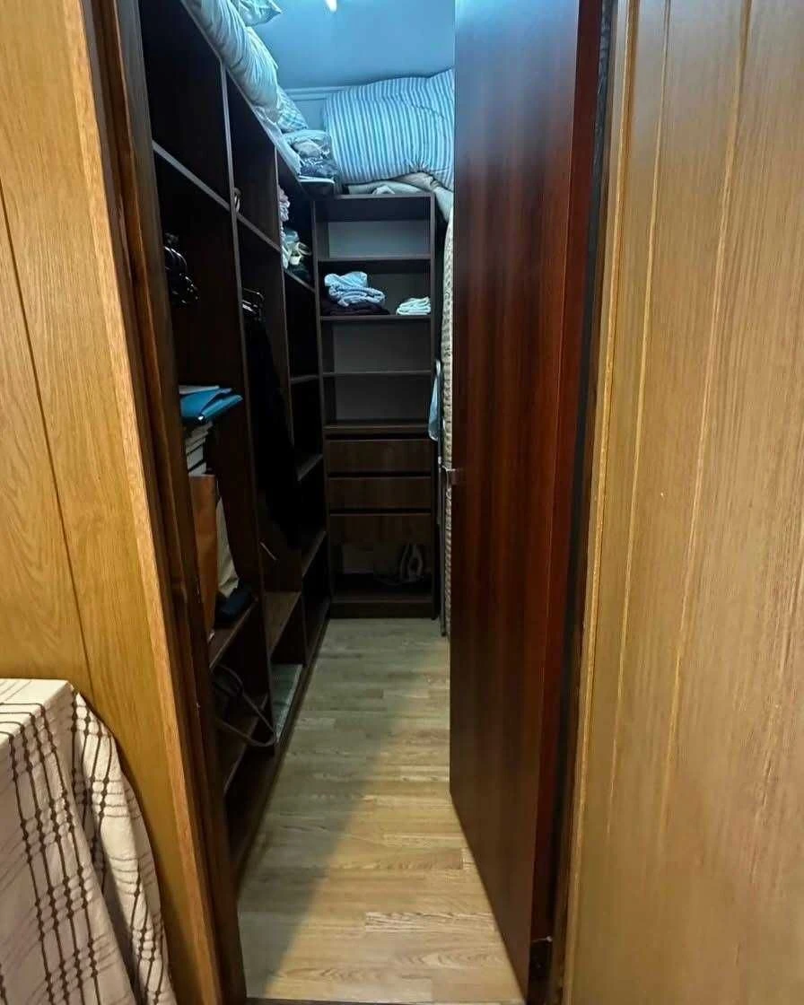 Продам 1 квартиру на Фрунзенском Донецкое шоссе