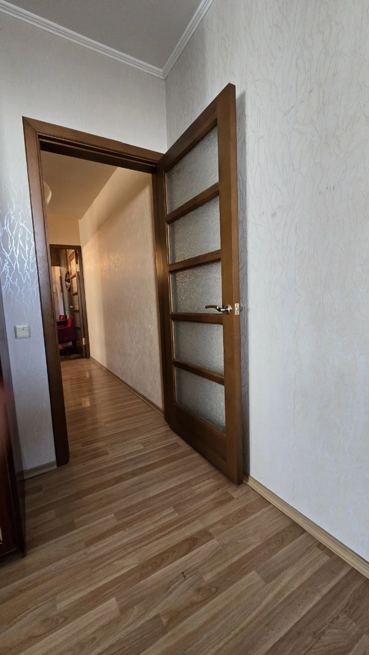 Продам! 3-х комнатную квартиру.пр. Л. Свободы