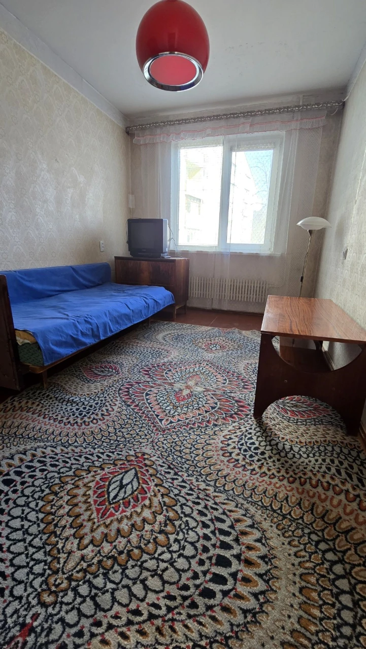 Продам! 3-х комнатную квартиру.пр. Л. Свободы