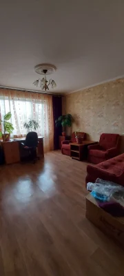Зх.к квартира  по Космонавтов рынок Баштанский