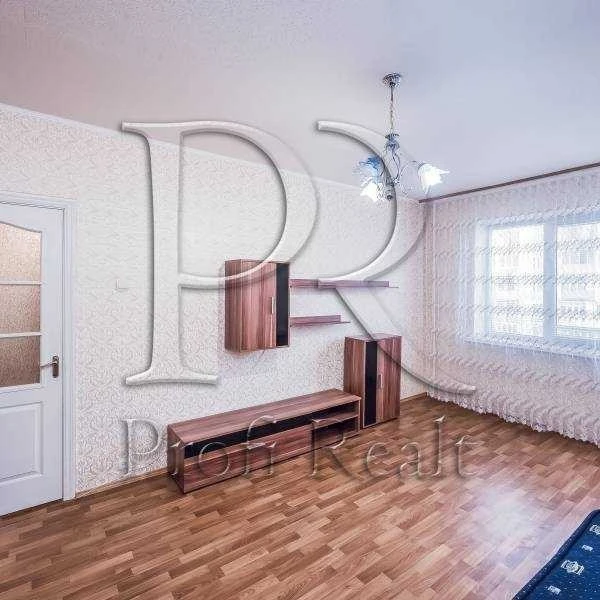 For sale 1-room apartment 37 m², Volodymyr Mayakovsky st.