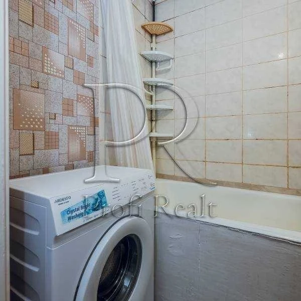 For sale 1-room apartment 37 m², Volodymyr Mayakovsky st.