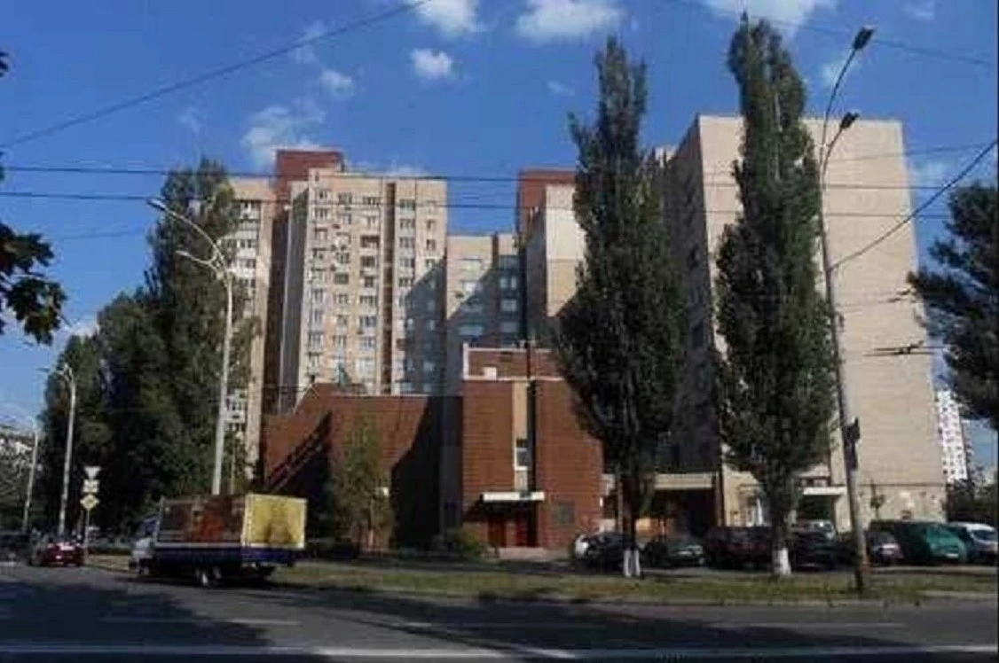 Sale of a 3-room apartment 80 m², Oleksandra Arkhipenko St.