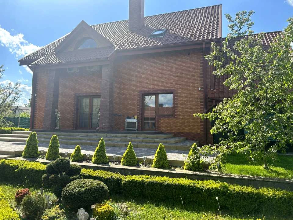 Будинок. Рівне, Золотіївська вул.