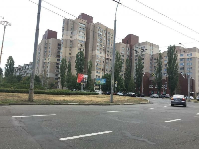 Sale of a 3-room apartment 80 m², Oleksandra Arkhipenko St.