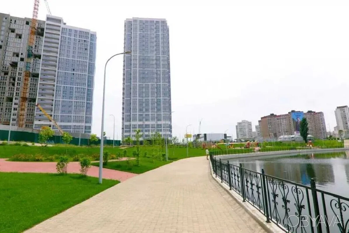 I will sell 2 rooms near the metro complex Lebedyny Revutskogo, 40g (met
