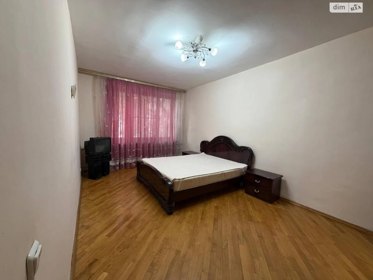 Продаж Квартира Хаджибейський