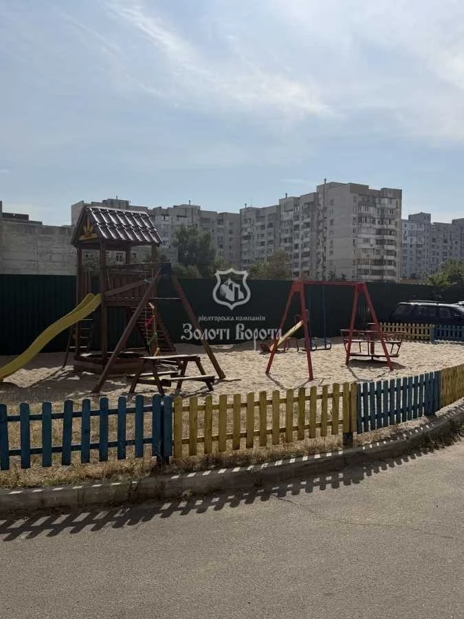 Продажа 1к квартиры 36.1 кв. м по ул. Рональда Рейгана 40 •