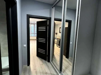 Квартира. Київ, Каховська вул.