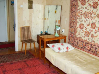 Продам 2-кімнатну квартиру біля метро Лук'янівська, вул. Гер