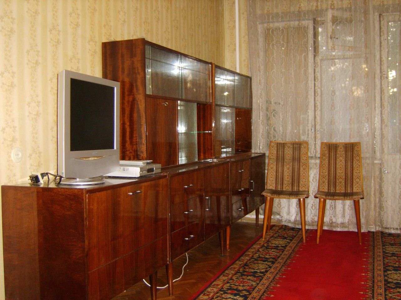 Продам 2-кімнатну квартиру біля метро Лук'янівська, вул. Гер