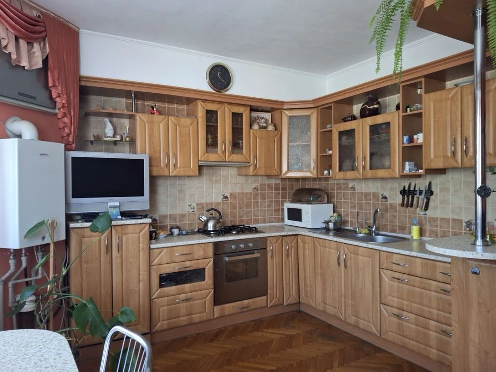 Продається частина будинку, 107, 4 м², від власника