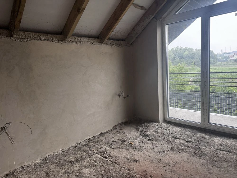 на різних етапах будівництва 600у.о кв.м