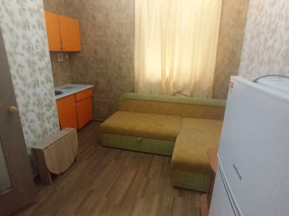 Квартира. Харків, Льва Ландау просп. (50-річчя СРСР)