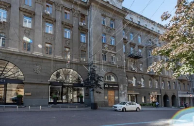 Хрещатик  15  680 м²к  2-рівнева квартира у Пасажі Ексклюзив