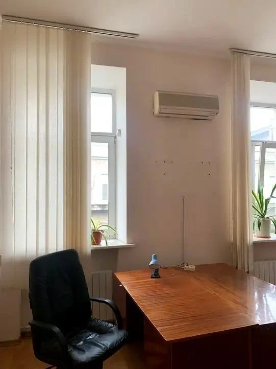 Хрещатик  15  680 м²к  2-рівнева квартира у Пасажі Ексклюзив
