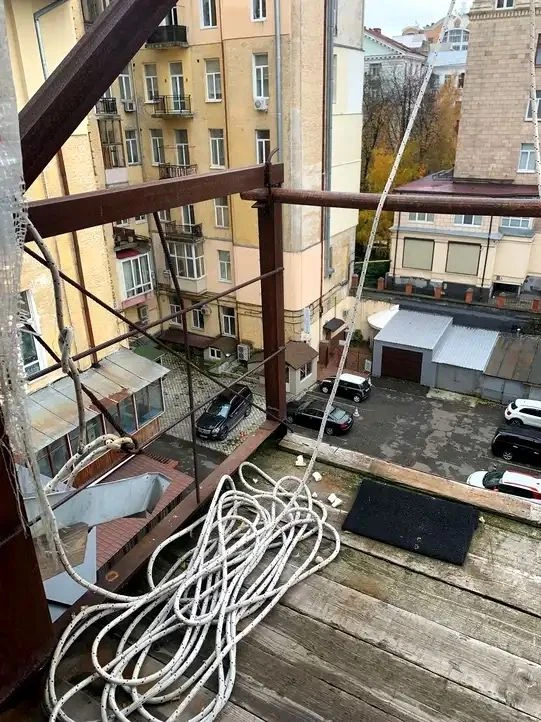 Хрещатик  15  680 м²к  2-рівнева квартира у Пасажі Ексклюзив