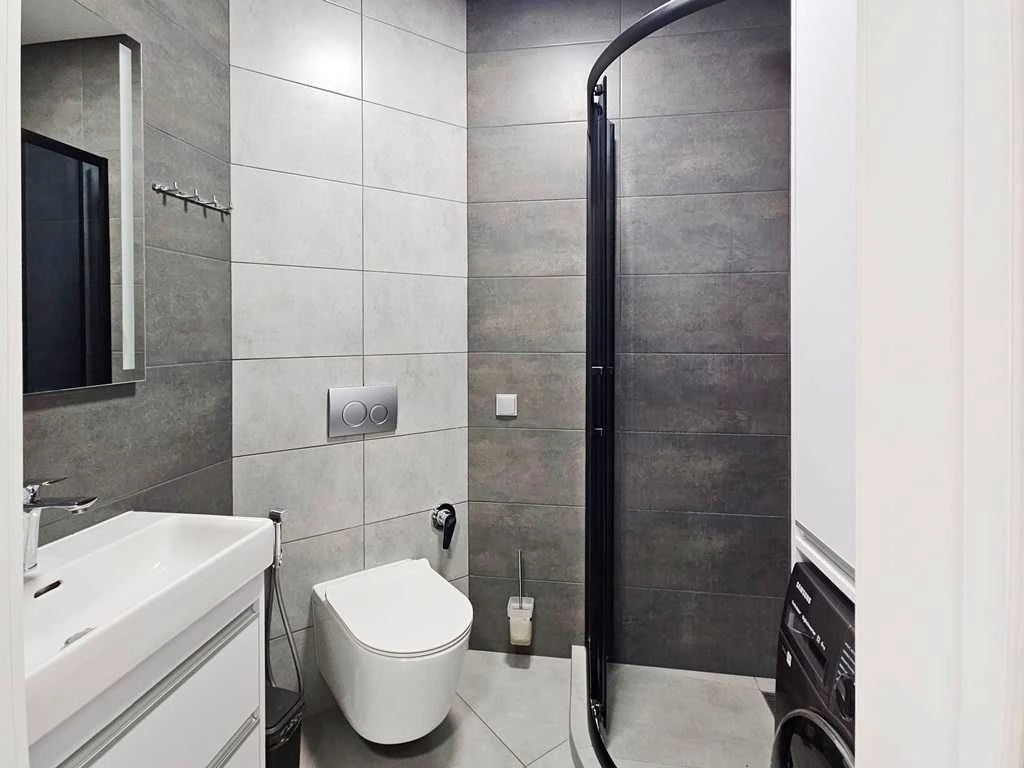 Без комісії. Продаж сучасної 3-кімнатної квартири 96 м.кв. з