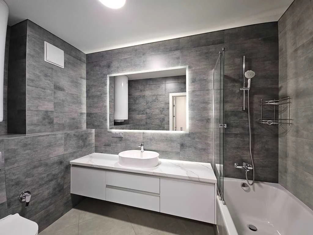 Без комісії. Продаж сучасної 3-кімнатної квартири 96 м.кв. з