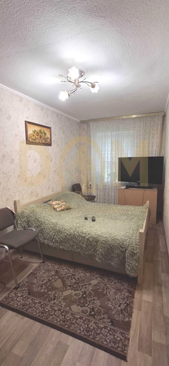 Продам 2-кімнатну квартиру, метро Дорогожичі, вул. Олени Тел