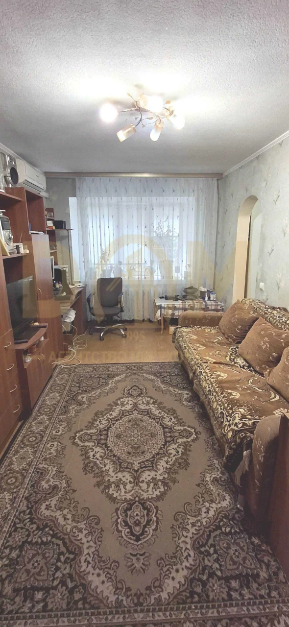 Продам 2-кімнатну квартиру, метро Дорогожичі, вул. Олени Тел