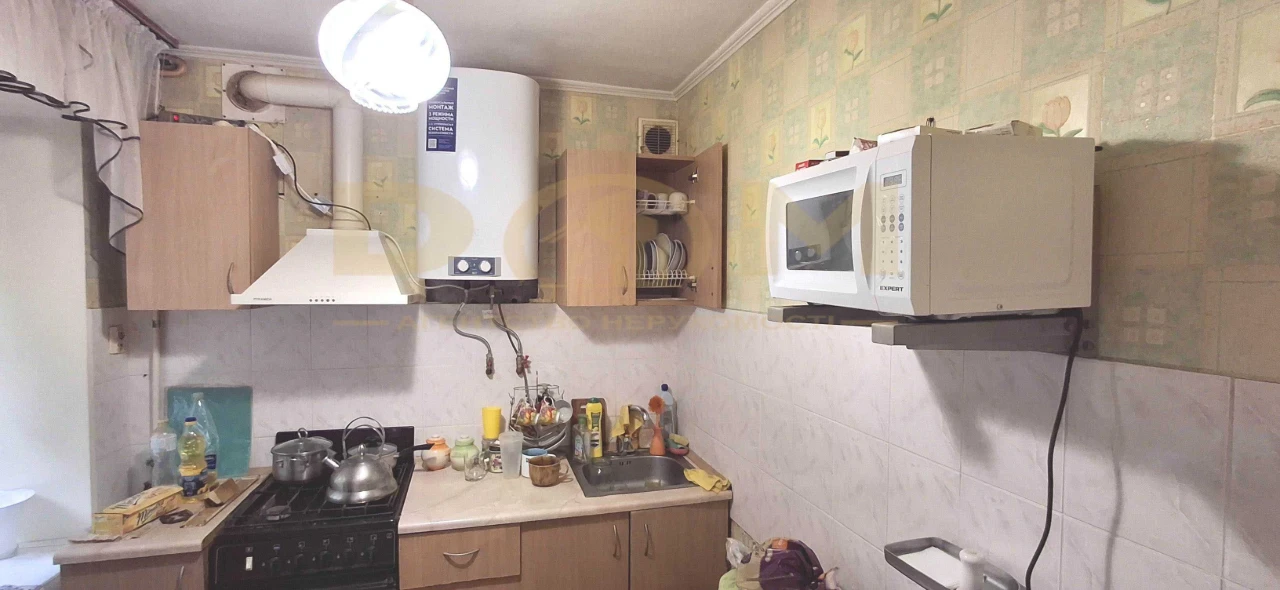 Продам 2-кімнатну квартиру, метро Дорогожичі, вул. Олени Тел