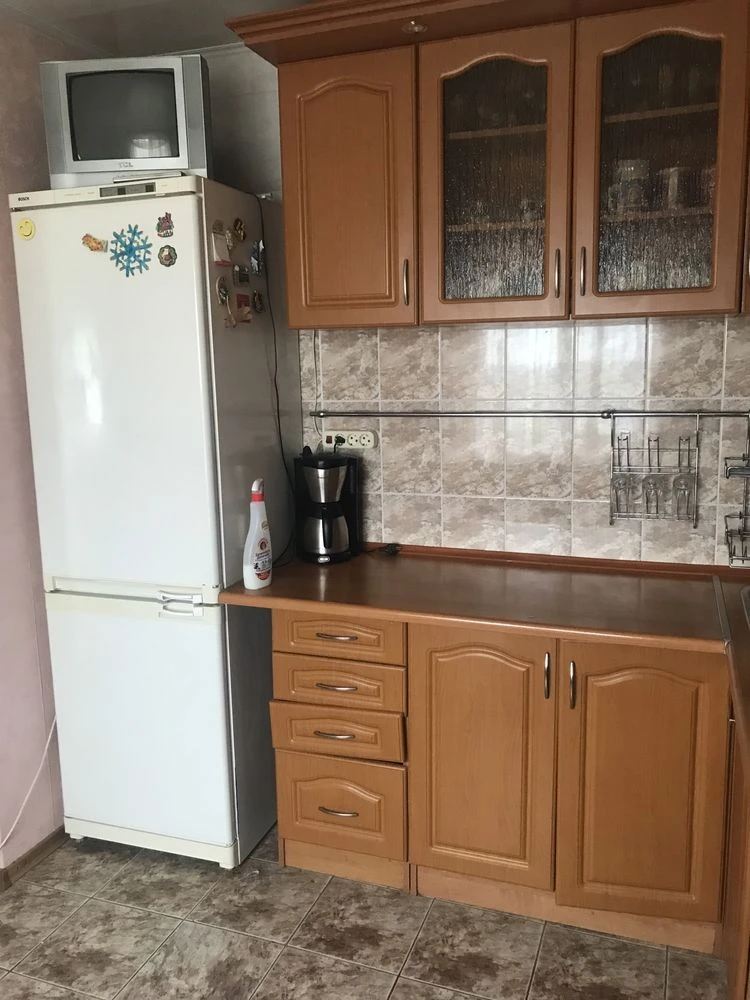 Продаж квартири 3к мебльована