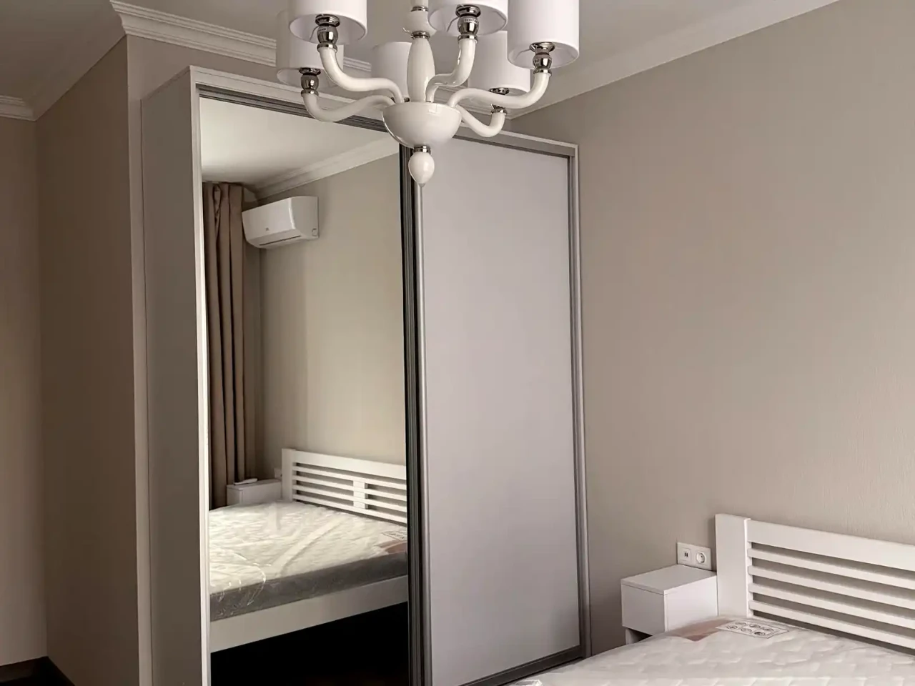 Оренда квартири 1-кімн. 44.1 м² 11/25 пов.
