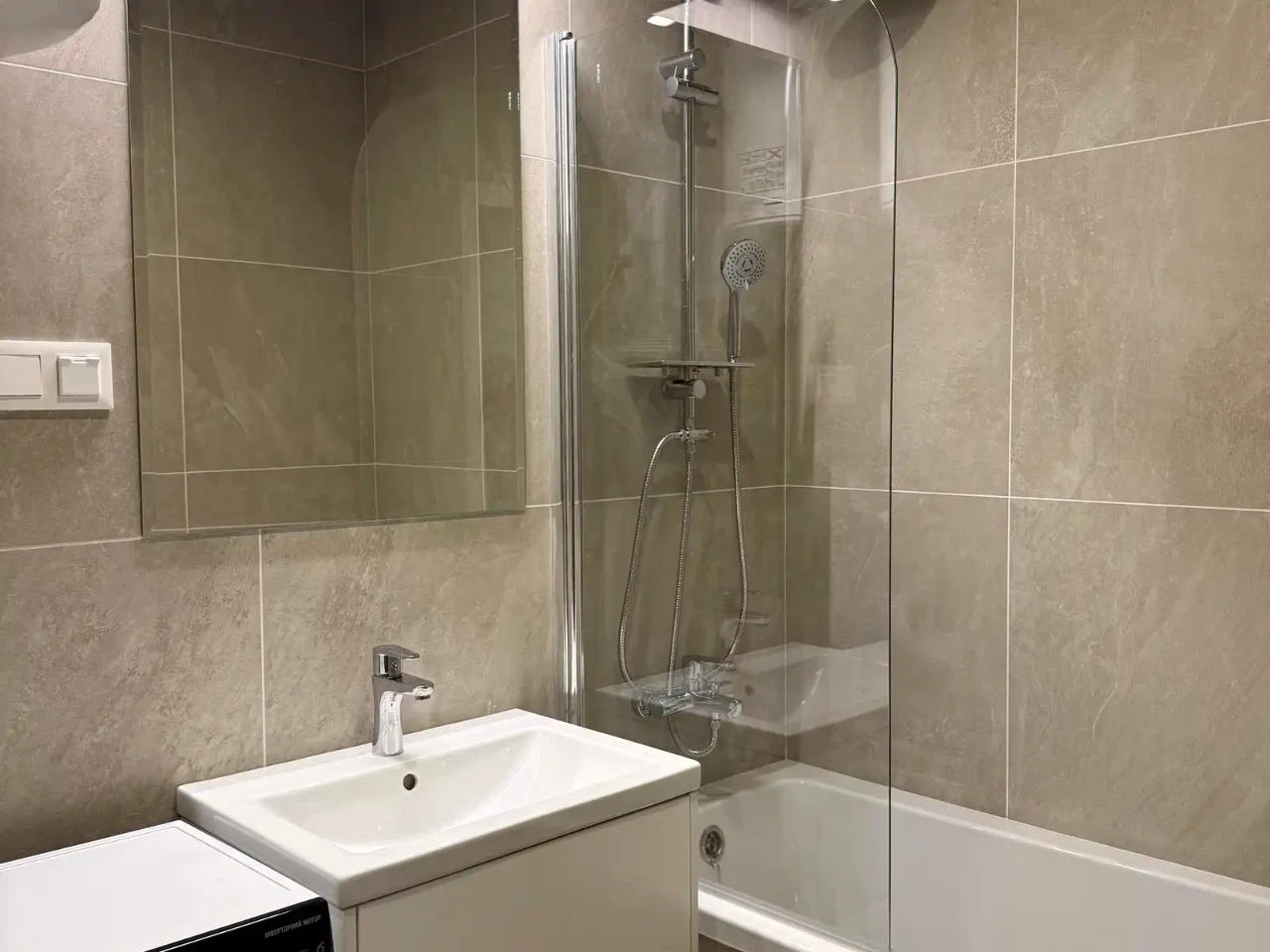 Оренда квартири 1-кімн. 44.1 м² 11/25 пов.