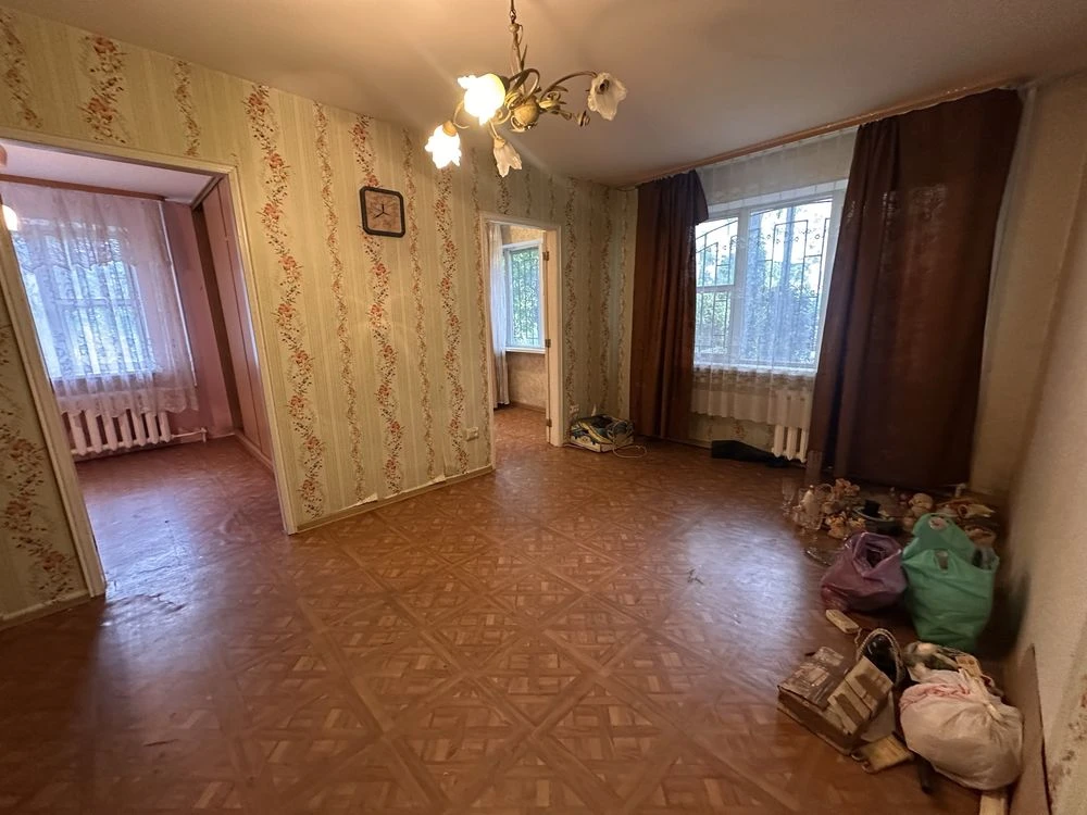 3 комнатная Генерала Петрова 46 м Гос программы+