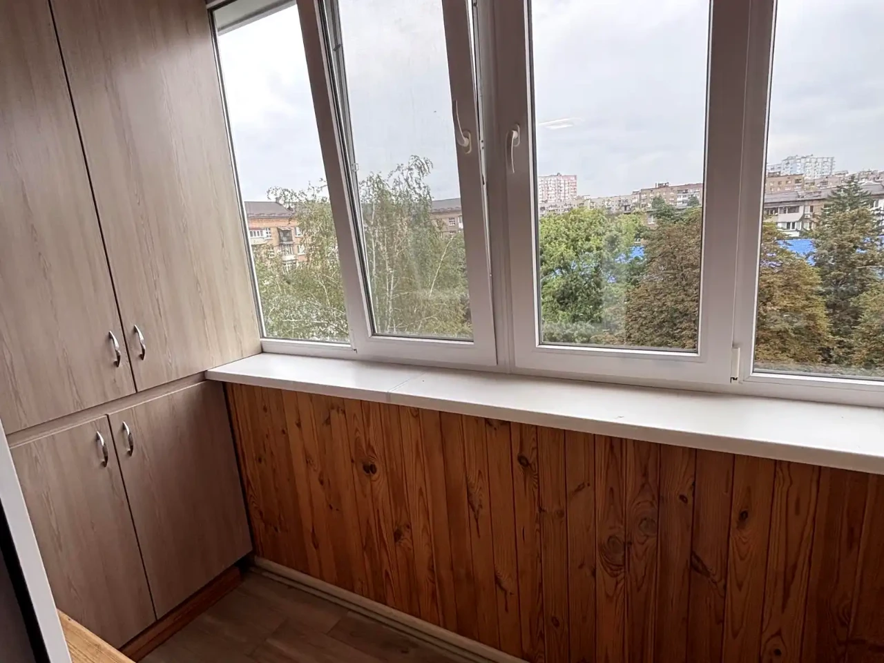 Оренда квартири 1-кімн. 30 м² 5/9 пов.