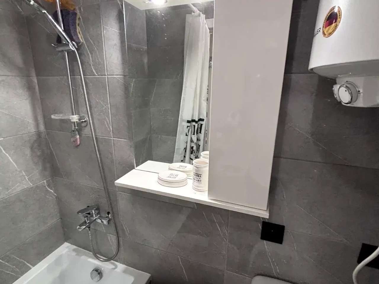 Оренда квартири 1-кімн. 30 м² 5/9 пов.