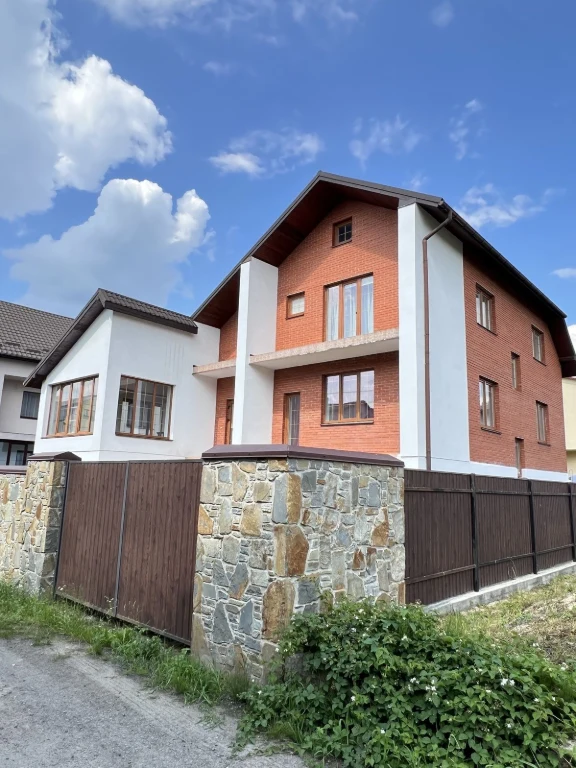 Без комісії для покупця! Продаж ексклюзивного будинку 375.9