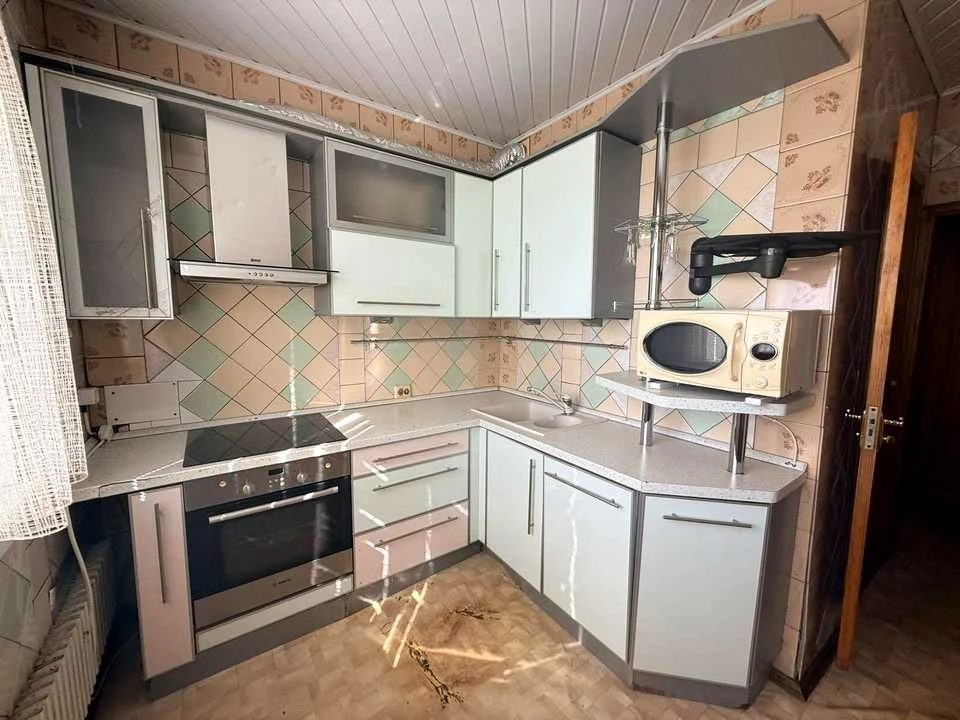 Квартира. Харків, Каденюка вул.