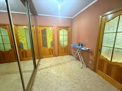 Квартира. Харків, Каденюка вул.
