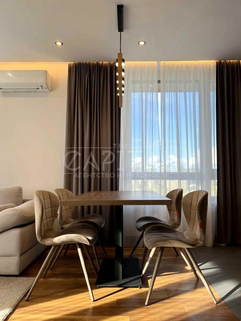Продаж квартири 57 м² в ЖК «Славутич» | вул. Зарічна, 2, кор