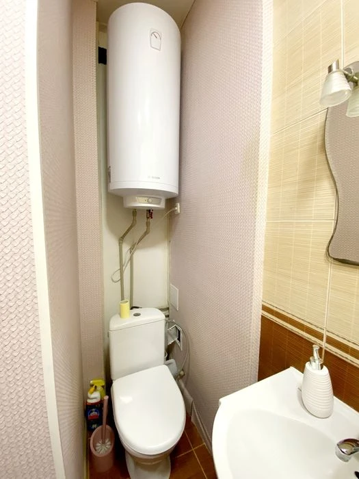 Продам 2 кім квартиру Лиса Гора ,коло тролейбуса