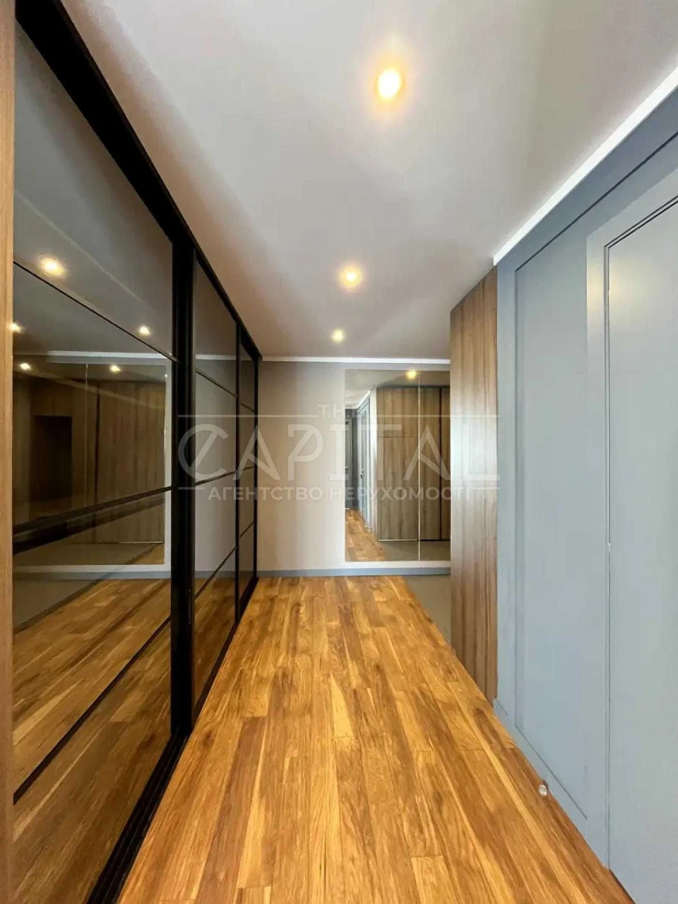 Продаж квартири 57 м² в ЖК «Славутич» | вул. Зарічна, 2, кор