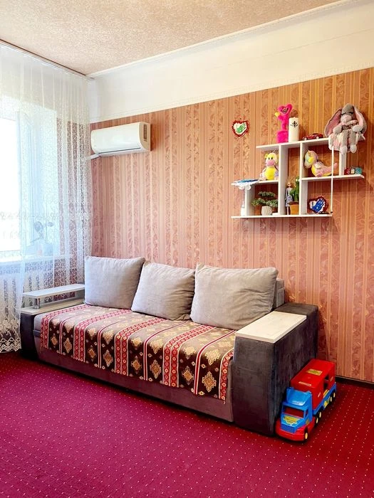 Продам 2 кім квартиру Лиса Гора ,коло тролейбуса