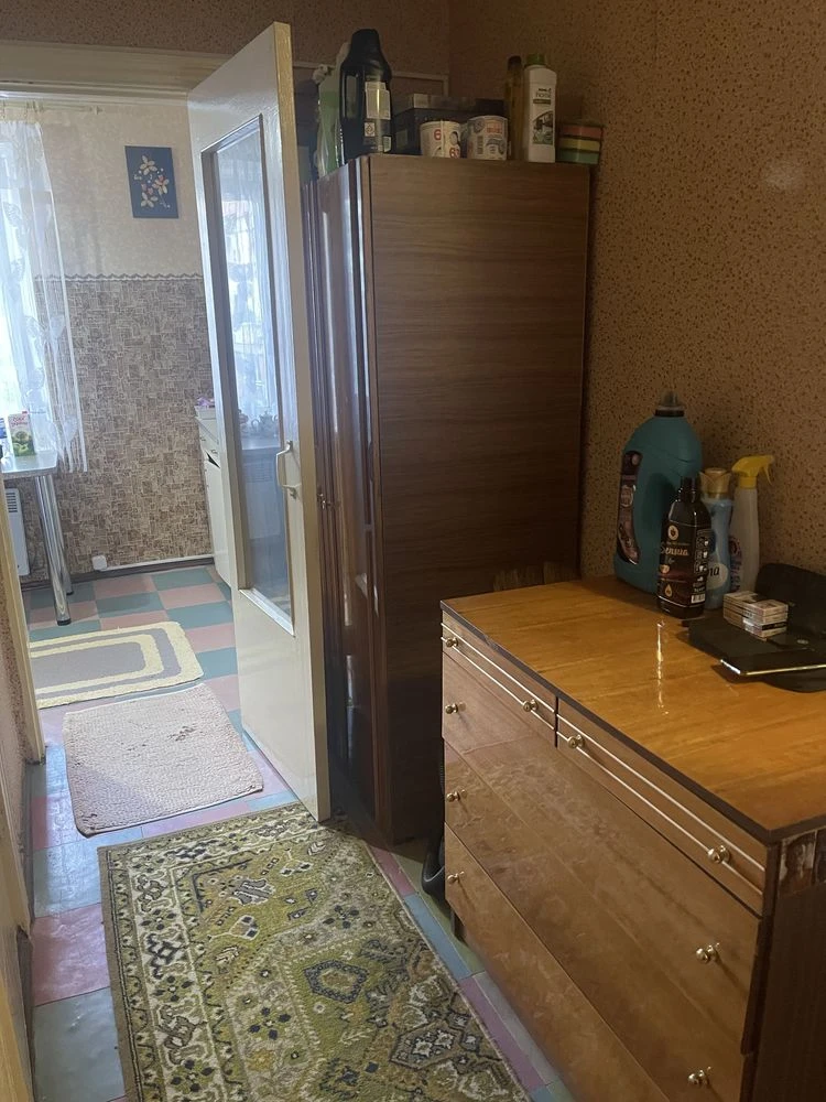 Продам 1 кімнатну квартиру. Кущівка