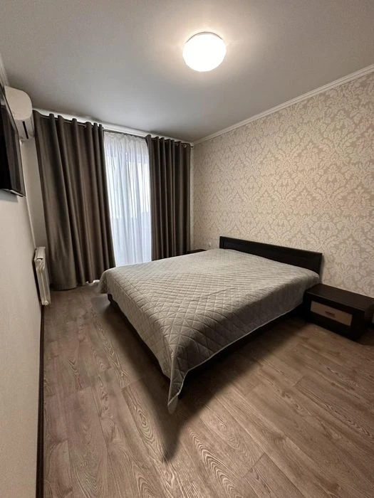 Квартира 2-х комнатная 70м2, от собственника, автономное отопление
