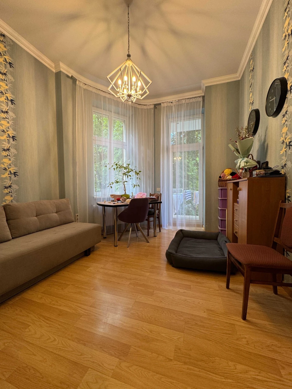 Продаж 5 кімнатної квартири по вул. Київська, 150 м.кв, укри