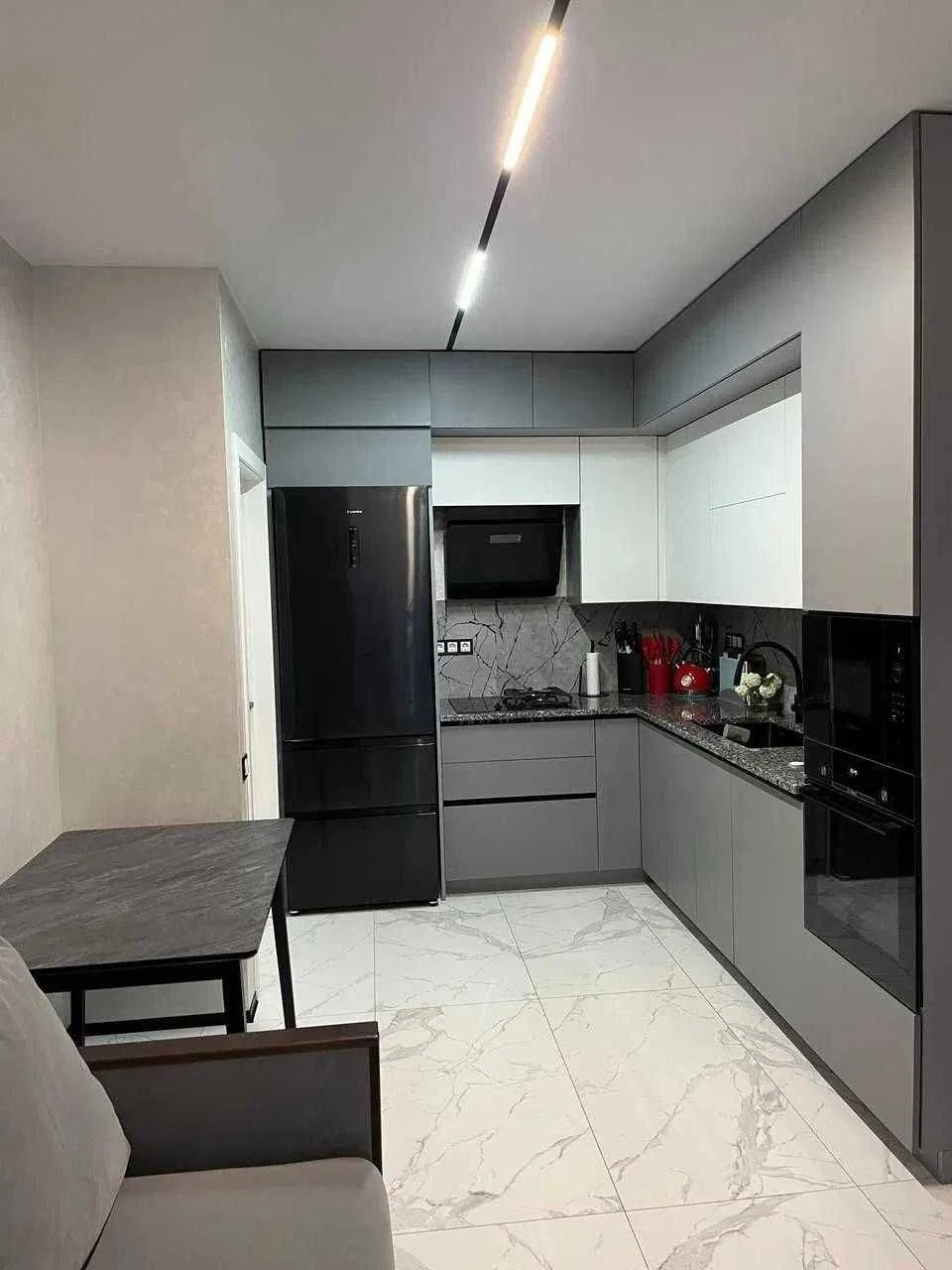 Продаж 1-к. квартири 39/23/15м² ЖК Щасливий вул. Бігова 1089